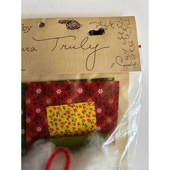 Three Candles Ornament Kit Made in USA  by Yours Truly New - Picture 3 of 8